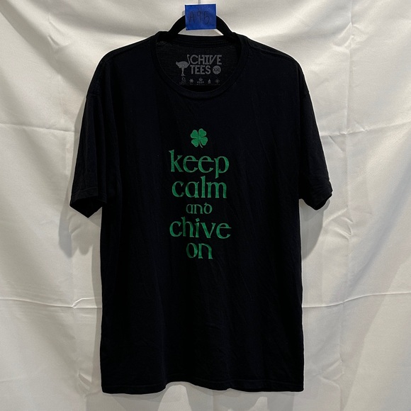 Chive Tees Black and Green Graphic T-Shirt - Picture 1 of 3